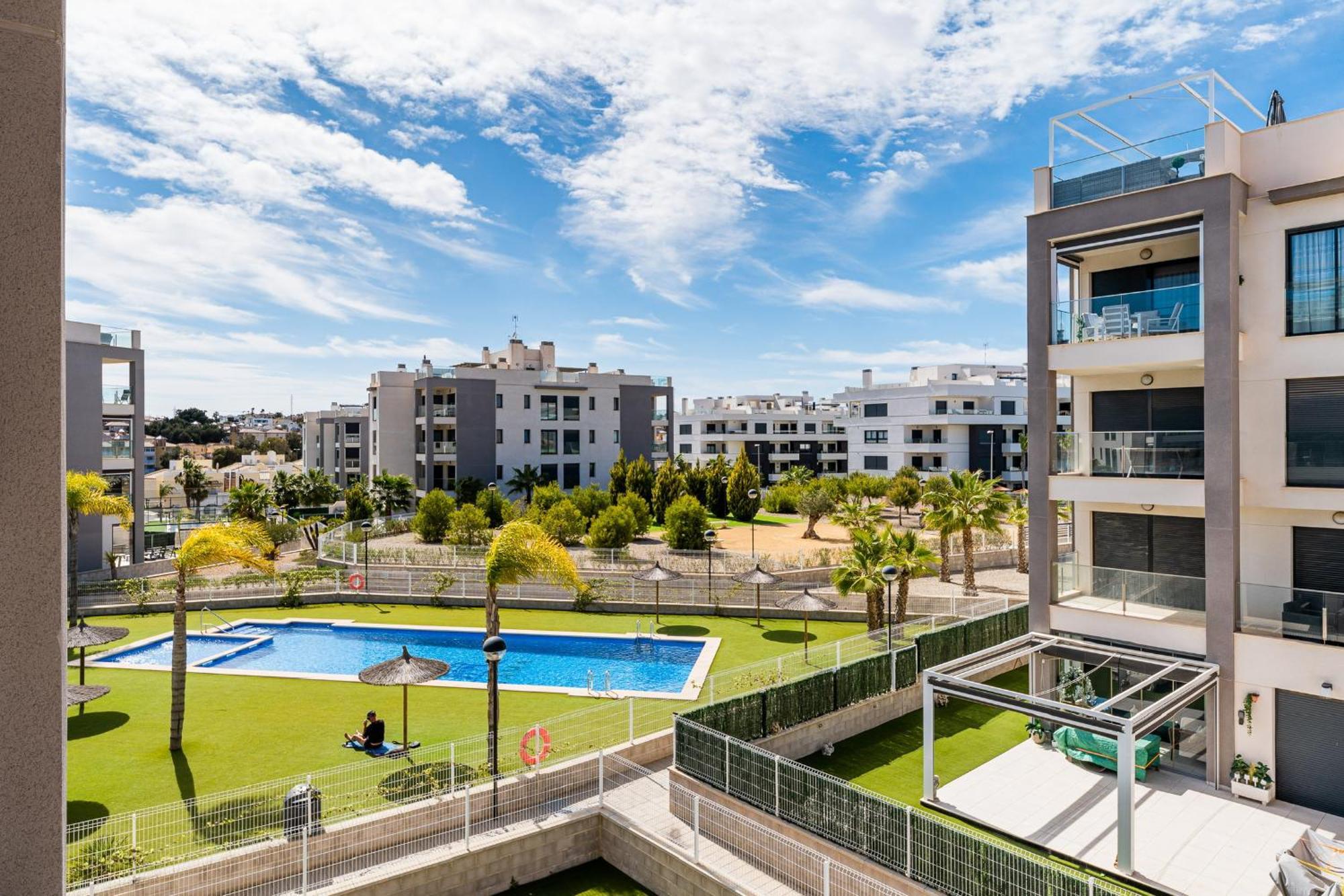 Valentino Golf II Sunrise Apartment Alicante Exterior photo